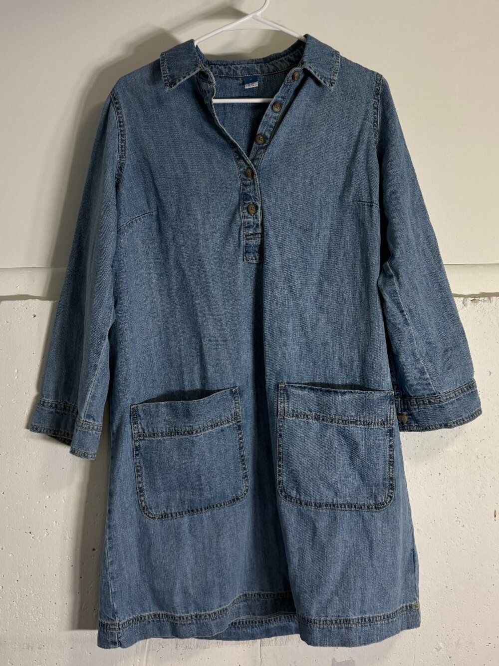 Old Navy Denim Long Sleeve Pocket Dress - Blue